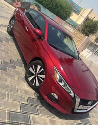 🔹 Nissan Altima SV 2022 🔹 ✅ الفئة: SV ✅ المحرك: 2.5 لتر 4 سلندر ✅ القو...