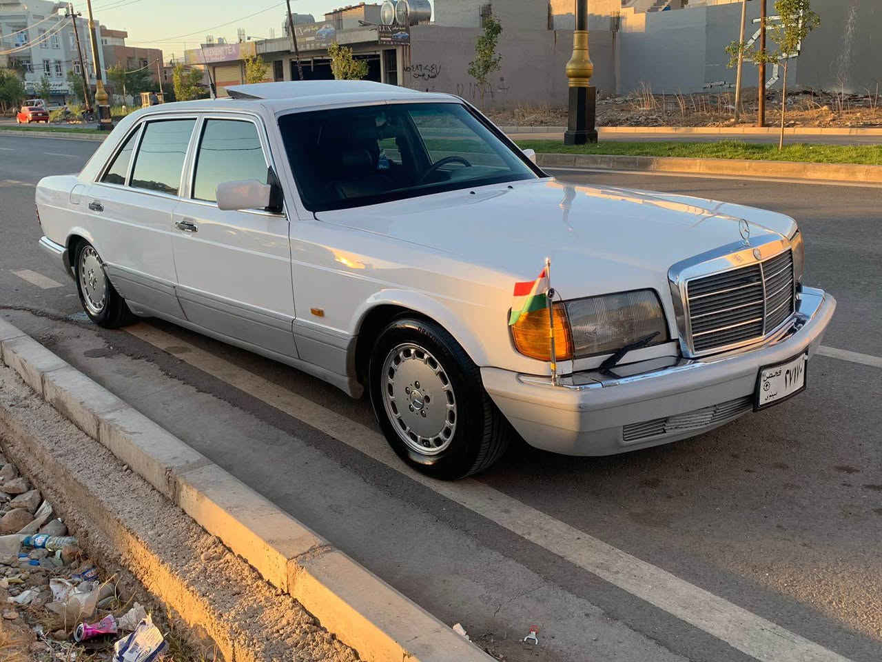 رياسي لارج موديل ١٩٨٦سه نه وي ئه وه لايت گير و مه كينه به طه سه ياره كه له سه ر ساغه عامه لؤ جواني 
سعر ٣٢وه ره قه و مه جاله كي كه م به شه رتي سه نه وي ئه سل ده فرؤشم  *********** أربيل, العراق
