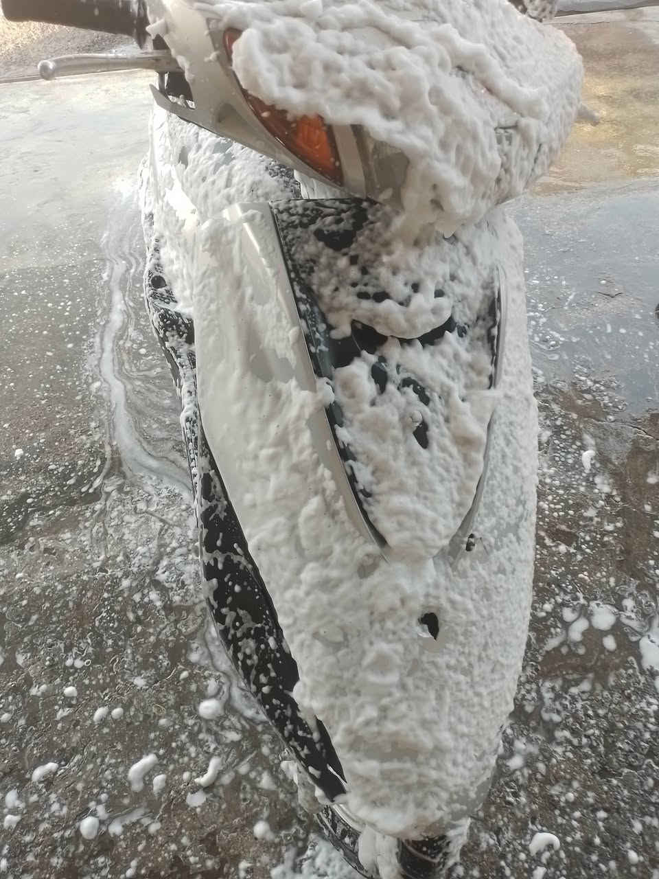 دراجه بريز للبيع دراجه كفاله بلاديه وكلشي شغال بيها مكاني بغداد ٥٥٠ ***********
