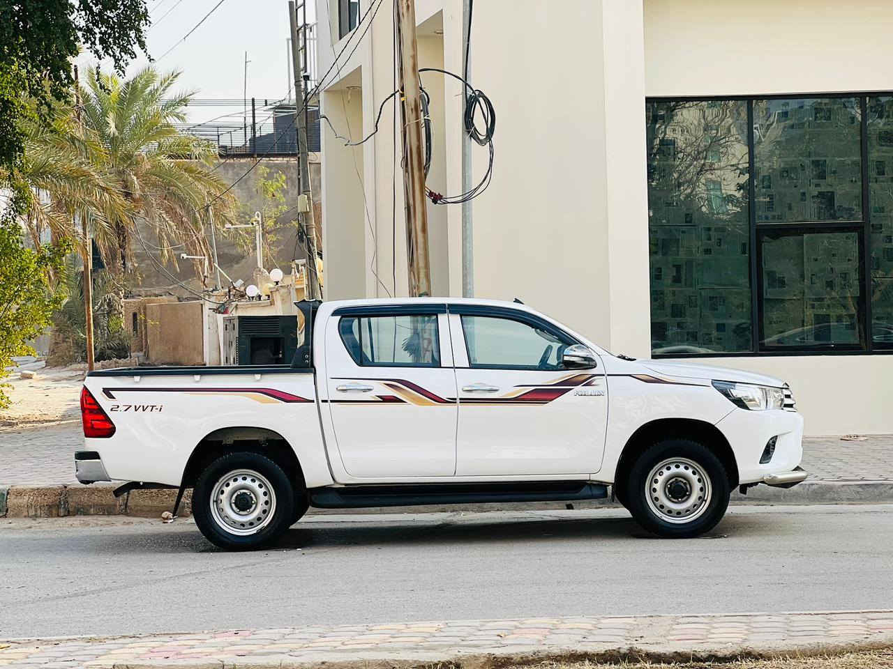 تيوته هايلوكس مديل 2019 فورويل سعودي  سعر 187 وبيه مجال فول مواصفات للاستفسار الاتصال *********** بيهه صبغ بلكصه شبرين ولباقي  كفاله عامه من صبغ وضربه وتبديل مكينه كاز سته كير مواصفات تحكم ستيرن حساسات خلفيه شاشه كامره دواره مري كهربائي نضام يكو  قطعتين تبريد مثبت سرعه مانع نزلاق  رقم اربيل تحويل او وكاله سنويه لل 26 مكينه مامفتوحه مكينه وكير مكفولات حداديه جديدهه تخم تاير جديد تبريد شغال ثلج سياره جديده وجاهزه مكان سياره كربلاء كربلاء, العراق
