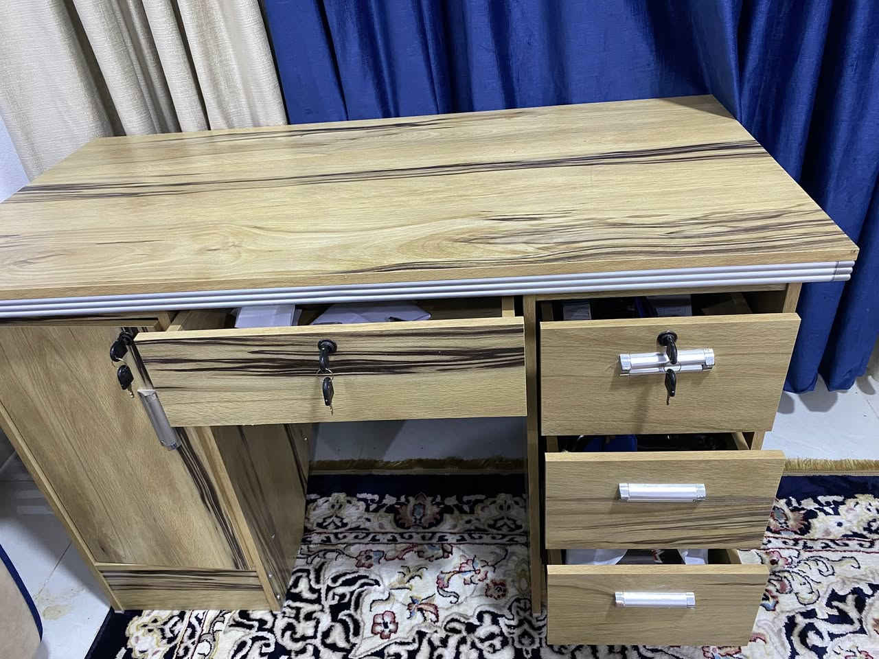 ميز مكتب  للبيع
مستعمل نضافه100%
صاج تركي اصلي
الطول متر و25cm
ولعرض65cm
السعر 100 الف وبي مجال
المكان ديالى العنبكيه ناحيه السلام


**إذا كنت صاحب هذا الإعلان وتريد حذفه لأي سبب، رجاءا أرسل رسالة إلى الدعم الفني**