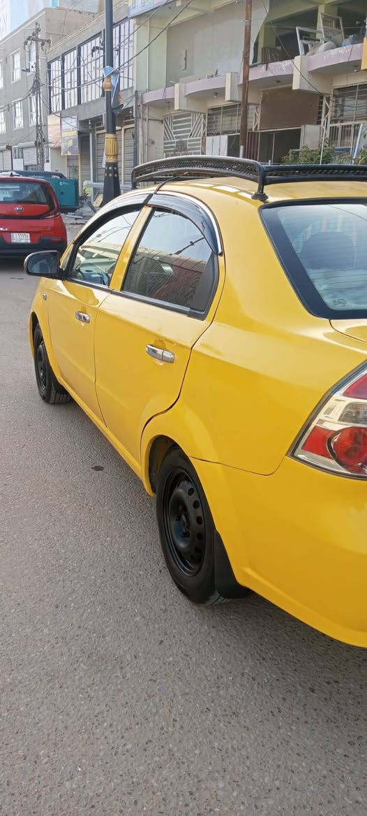 السلام عليكم أفيو خليجي للبيع موديل 2011 مكفوله من ضربه مكينه وكير وحداديه خير من الله كير اوتو مكينه مفتوح سياره جاهزه  من كلشي رقم بغداد سنويه 2027 سياره صبغ عام للجماليه السعر 52 وبيه مجال بسيط تصال عل رقم *********** مكاني بابل
