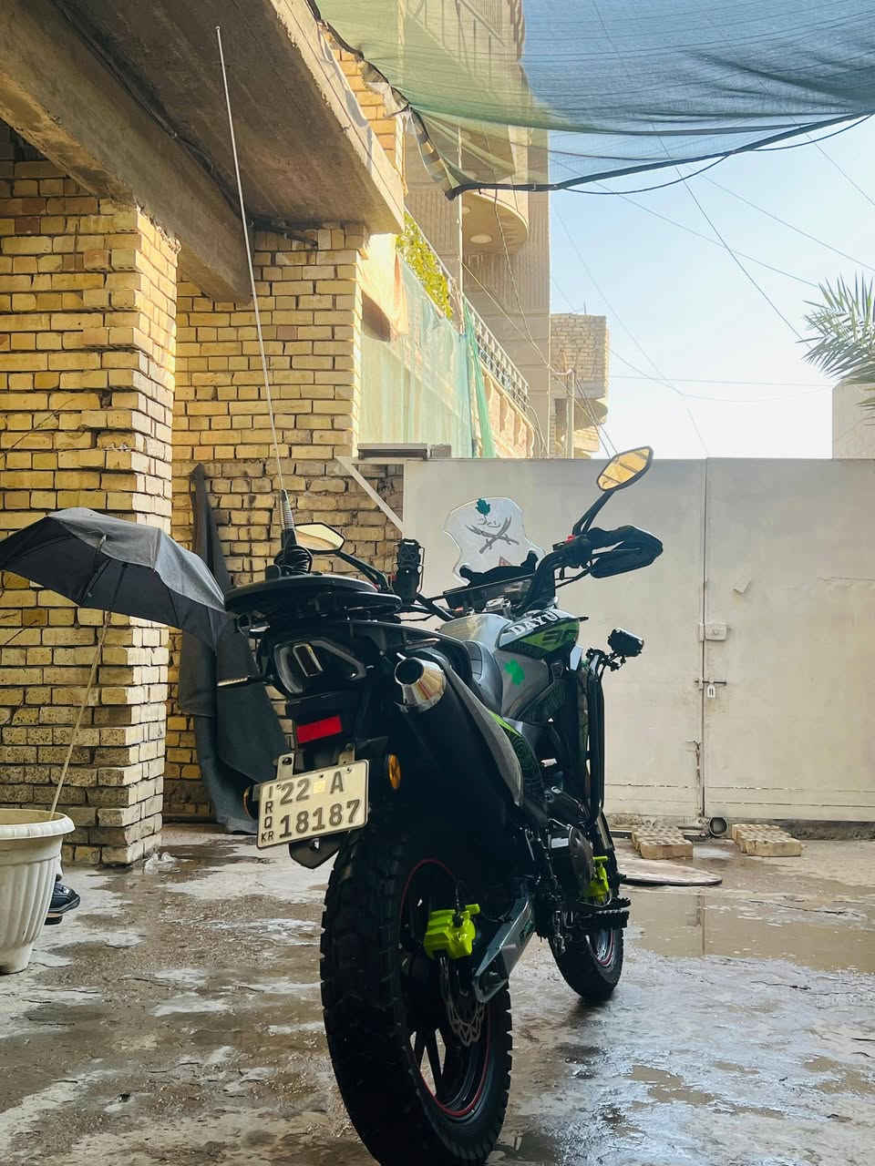 دراجه الادفنجر 300 cc دراجه كلش نضيفه ممشاه 30 الف دراجه موديل 2026 شهر 1 يوم 22 مكفوله من الطول الطول سعر 3650 رقم مميز وحرف A دراجه ويل كب مو سيم
عنوان 📍 البلديات 
***********
