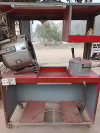 مكينة حب وشامية نضيفة  السعر 250 وبيهة مجال تواصل خاص موجود 0772787731...