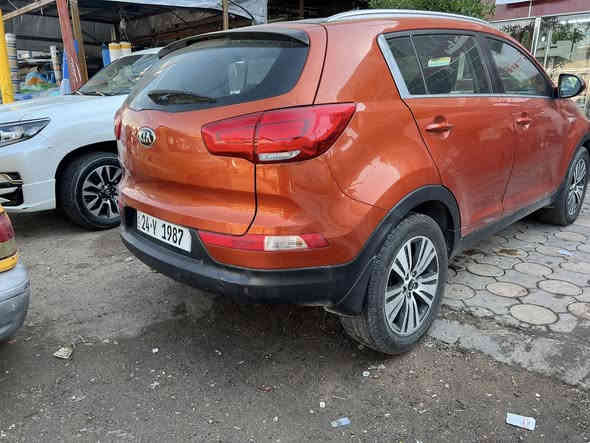 كيا سبورتج موديل ١٦ خليجيه للبيع سعر ١٤٧
رقم دهوك للبيع بس مو هذا رقم البيهة رقم عادي بتحويل ناخذه ونرقم غيره
بدون حادث فقط صبغ البنيد اثر جراد
مواصفات عاديه قماره حديد
ماشيا ١٦٠
سياره جاهزه
موجوده بغداد الجديده او جميله
السعر ١٤٧ 
تلفون ***********
