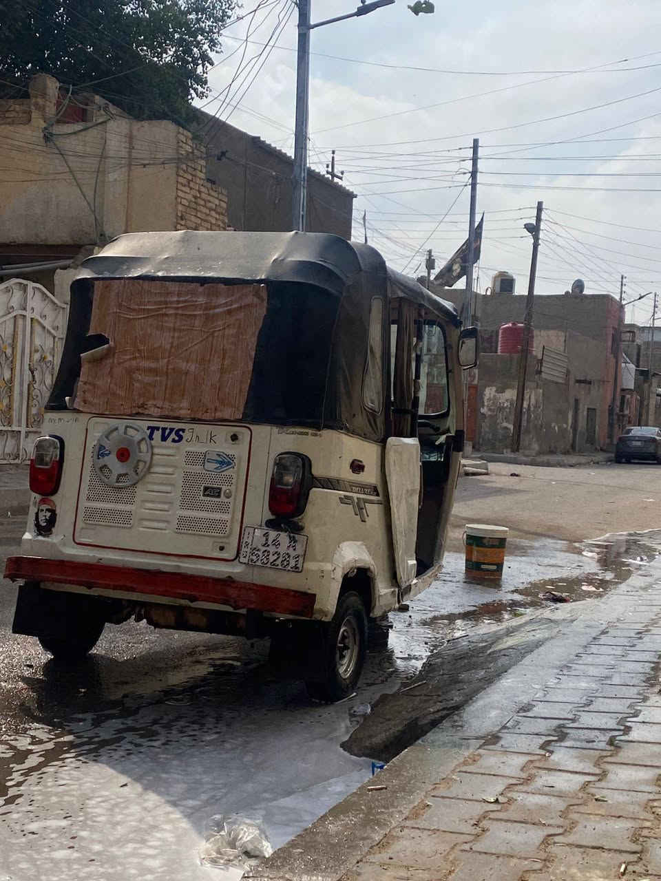 السلام عليكم تكتك للبيع السعر 300و5 وبيه مجال ***********
