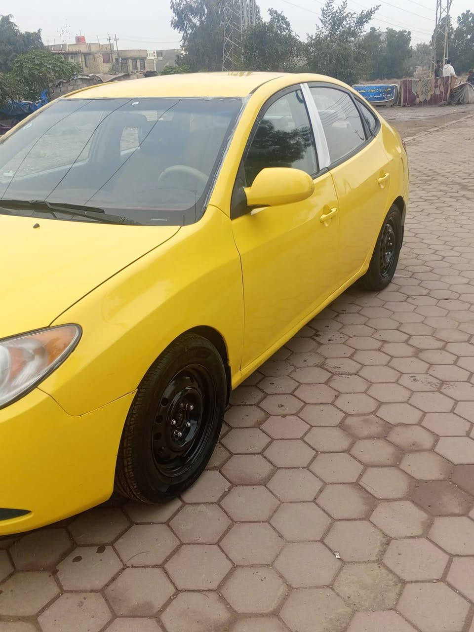 السلام عليكم للبيع النترة 2010  رقم بغداد بسمي وارد امريكي حادث فقط جاملغات خلفية كير مكينة 2000 مكفولات سيارة جديدة جاهزة  السعر 75ورقة وبيهة مجال قليل ***********
