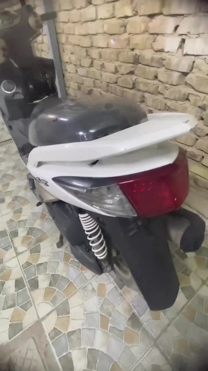للبيع كفاله عامه سكنس كوري الدراجه فول نضافه برغي ما مفتوح بيه كله شغاله الدراجه نوزل كهربائيات كله شغاله مكاني بابل مركز المدينه 
***********
