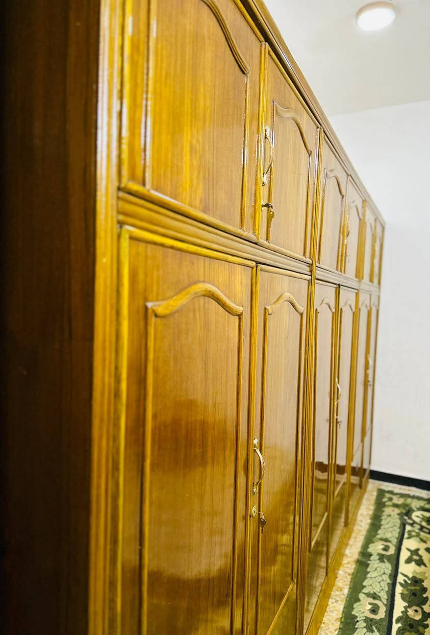 السلام عليكم ورحمة الله ♥
توجد جميع الغرف والكناتير للاستفسار مراسله الصفحه او
على الارقام التاليه 
***********
***********
