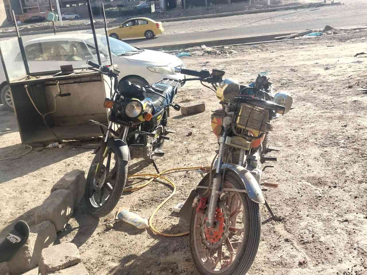 السلام عليكم دراجات للبيع سونك مديل ٢٤ 
والشنك مديل ٢٣ اوراق اصولي
***********
