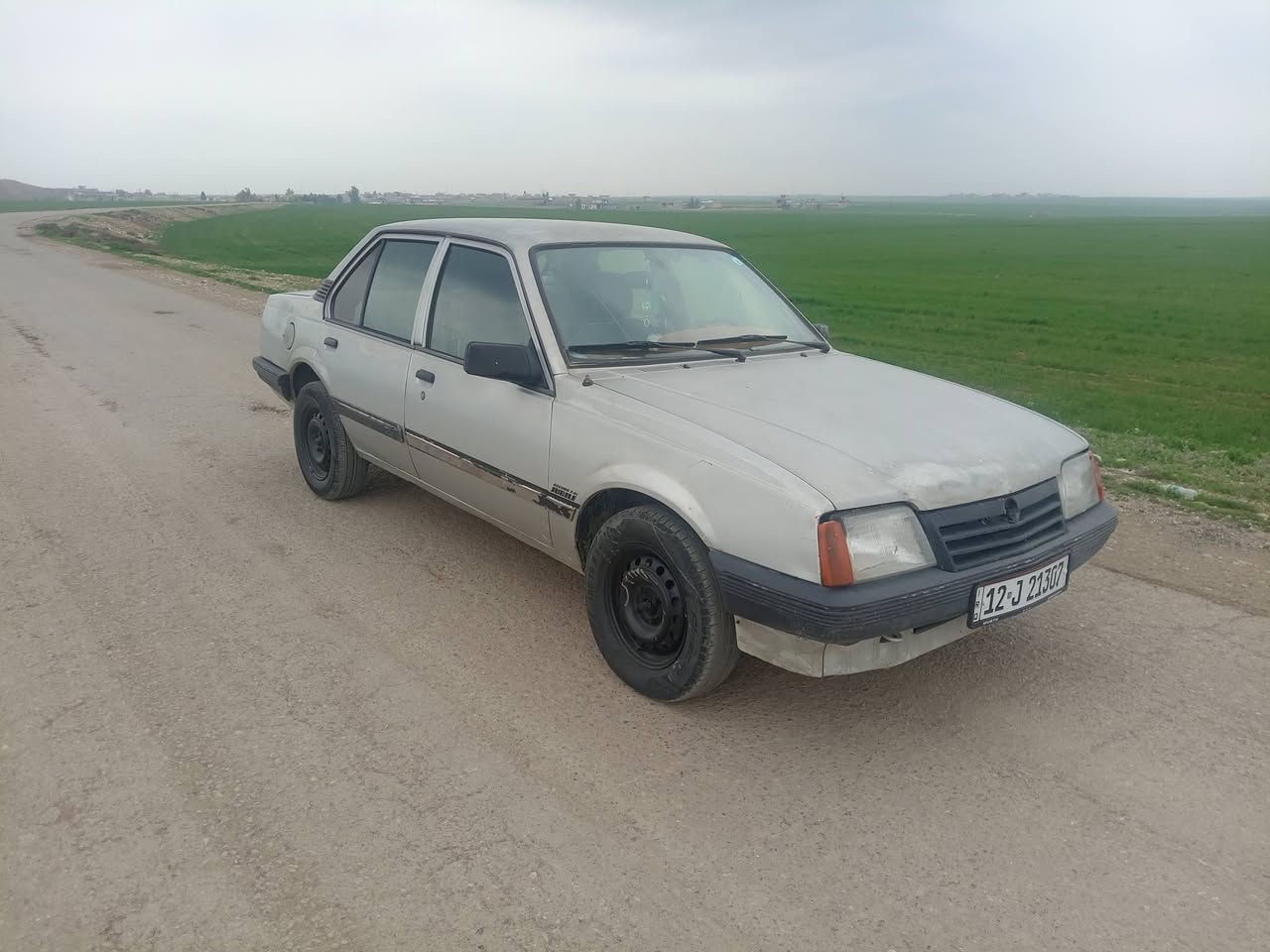 سلام عليكم
للبيع اوبل سكونا موديل 1988
حجم 20
بيه كابون سياره جاهز سنوية جديد للبيع او مراوسه

رقم هاتف ***********كورك

***********اسيا
سعر27ورقه

عنوان موصل شلالات...
