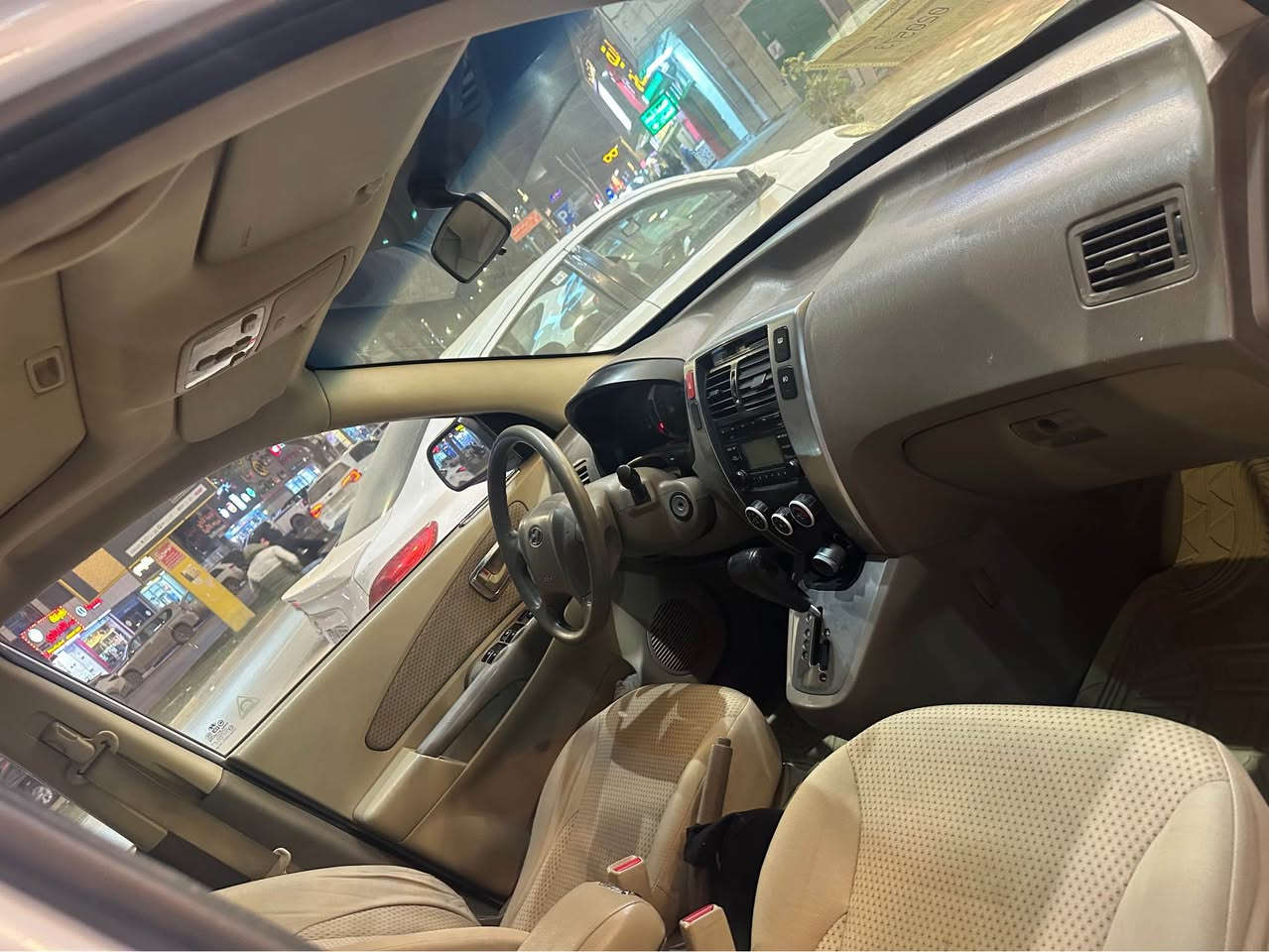 سلام عليكم

توسان 2009  مكفوله كفاله عامه رقم بابل مميز 

فتحه السياره جديده السياره كير مكينه حداديه كفاله تخم تاير  معروضه ب١٣٣ وبيها مجال  

مكانها بابل الحله  

*********** حلة, بابل
