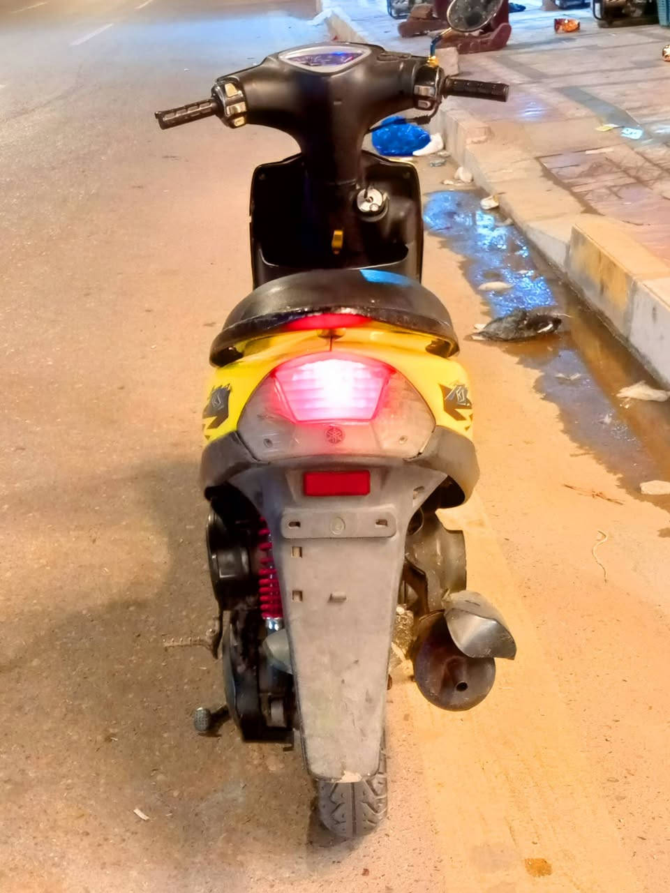 السلام عليكم
ماكس دراجه 50 بلاد مفتوحه بس ولفات فقط  جاهزه ما بيها كل نقص  سعر ٦٥٠ و بيه مجال  دراجه كامله ع اخر و الدراجه خير من الله  شراي يتصل ع رقم او واتساب 
***********

مكاني ناصريه مركز
