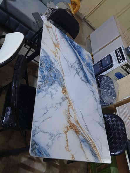 معرض تكريت للاثاث المنزلي للجمله والمفرد
يتوفر ميز طعام 4 كراسي يتوفر جميع انواع وللوان مختلفه ويتوفر لدينا توصيل وبسعار جمله عنوان لمعرض 

تكريت شارع الزهور لحولي مقابل مدرسه كنوز لهليه مجاور مجمع رداد للنشائيه محل ابو عبد الله 🥰🌹 

للاستفسار اكثر تصال على الرقم الهاتف او مراسله ع واتساب 
***********
*********** واتساب
