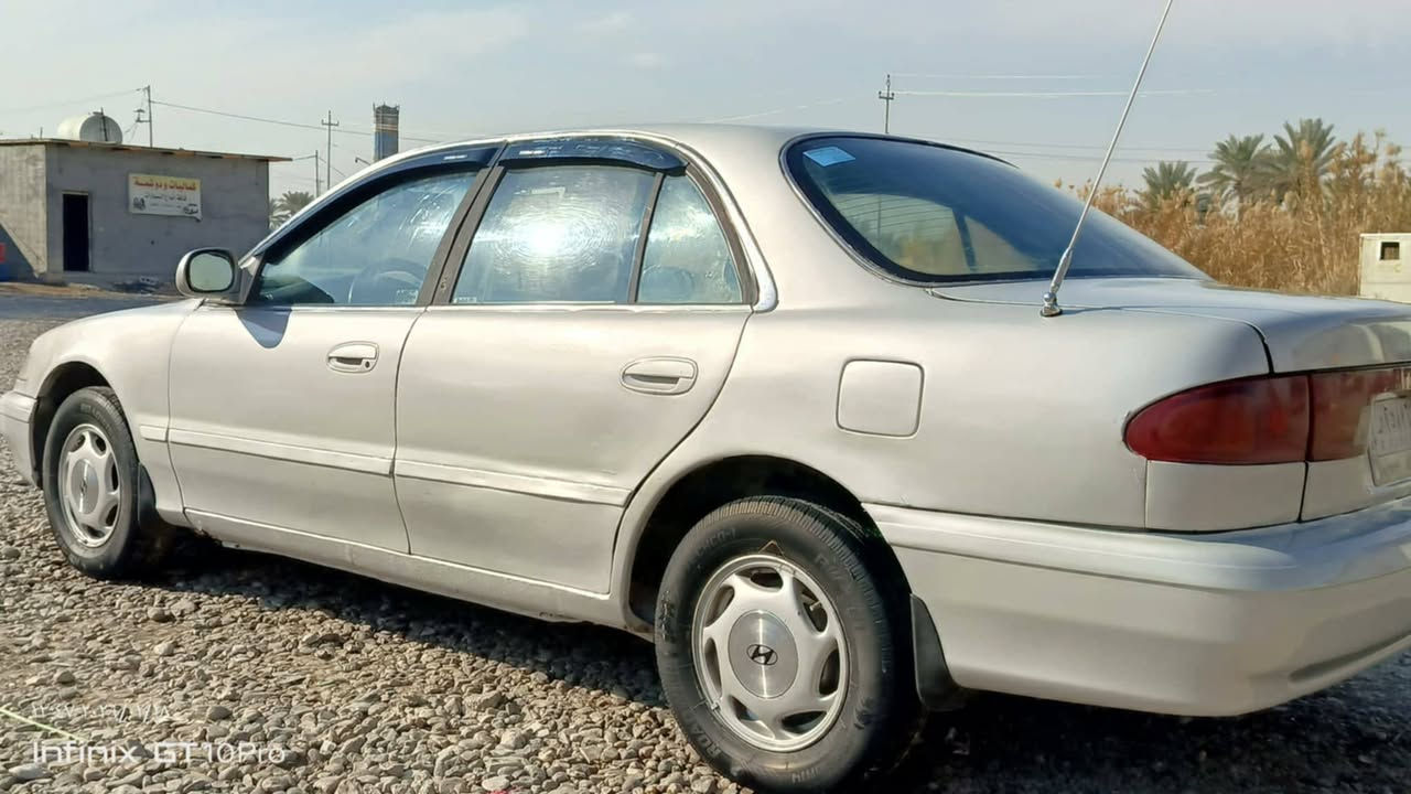 سوناتا 1994 رقم #انبار 
محرك وكير #جدد لك ✈
كير #عادي 
#تايرات حداديه جدد تخم 
كهربائيات كله شغاله 
مسجل بلوتوث 🎶🎶🔈
جام ٤ #اوتو 
#غرفه جديه 
مكانه الانبار الخالديه 
السعر 44$
***********
