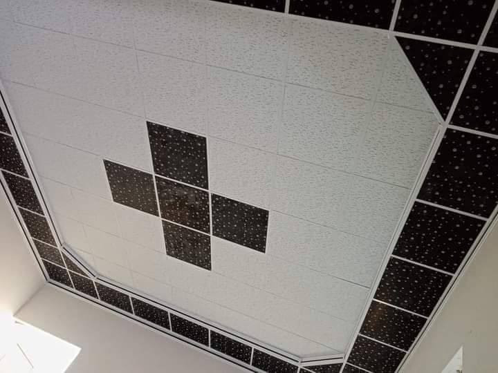 السلام عليكم يوجد صباغ شغل درجه اولى 100% الشغلعين كدام عينك واجهات وداخل المنازل وكرستح وسقوف الثانوي والديكور اللي هو البديل الخشب وبديل الرخام نعمل بكل المحافظات استفسار على هذا الرقم ***********
