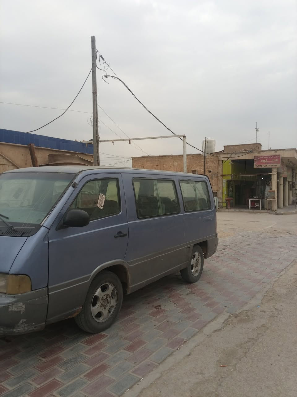 السلام عليكم استاذنا 10 للبيع مكينه جديده كاعيه برانكيتات جدد غرفه جديده سنويه ل 29 مشروع وطني مداور ثاني يوم تريد وكاله لونها رصاصه غير محدد سعر 38 وبيها مجال 
***********
