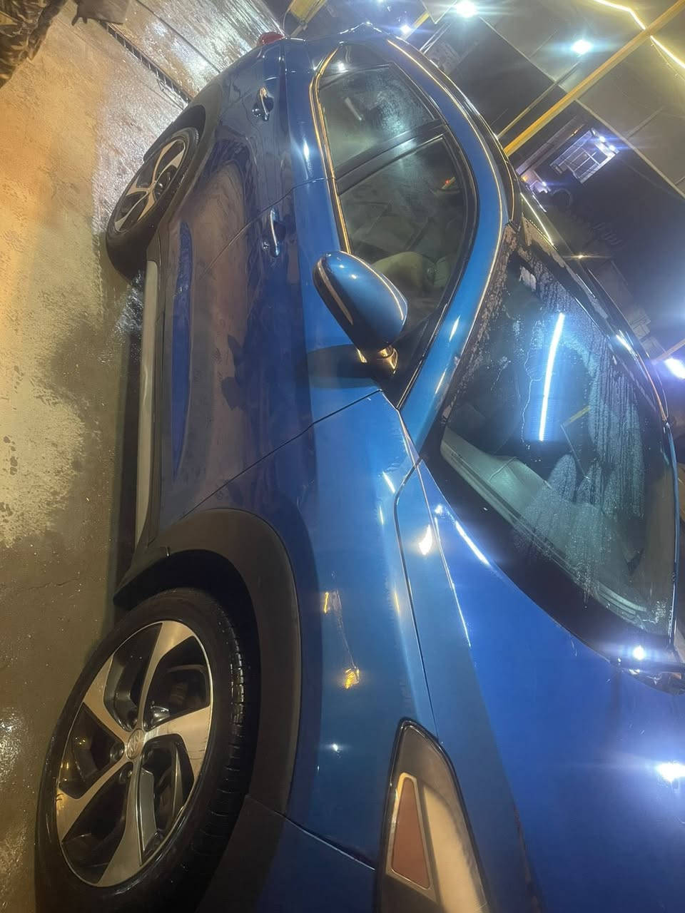 توسان امريكي موديل 17رقم بغداد   مكانها الدوره حي اسيا موصفاته فول و1ع و1 مامتواجد ع نت الاتصال ع رقم 
سعرها 137 وبيه مجال بسيط ‭0780 315 6324‬
