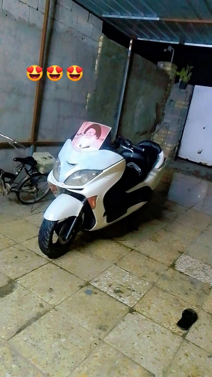 دراجه فورصه 08 اوراق ضايعه اتكفلك حلال وحرام السعر 600 وبيهه مجال بيهه خيط تبخير كلش بصيط مكاني بغداد حي النصر رقم الهاتف ***********
