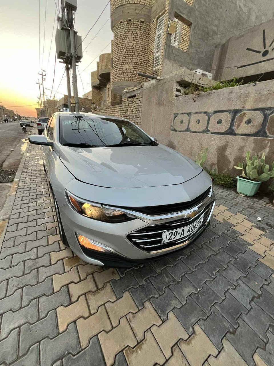 سلام عليكم ماليبو مديل 21 واسط معوقين سعره 115 وبيه مجال  حادثه بنيد وجاملغ سياره جاهزه مكانه بلكوت وذا اكو مراوس عادي
***********
