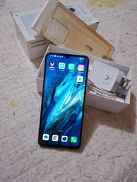 تليفون نظيف وكامل مواصفاته تليفون هونر اكس 7 اي الجهاز ذاكرته 128 الشر...