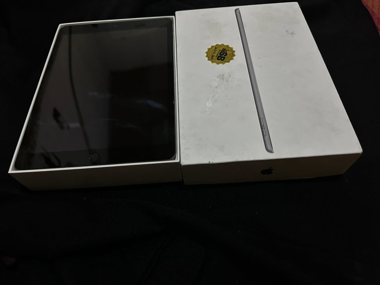 ايباد 9 ايباد جديد بعده ب ضمان مال شركه بطاريه 96 ذاكره 64 سعره 275 رقمي ***********
