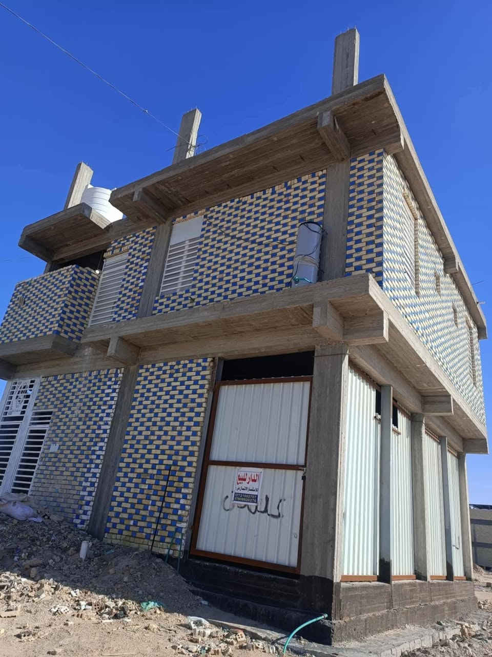 نجف حي نداء اول ركن شارع 20 مقبيل موجمع الكرار اول  من شارع قنبر رقم قطعه 86297 ركن 100,م اول طابق محلات فوك شقاق ستفسار ***********
سعر 110 بيه مجال قليل
بس تصال بيع مستعجل
