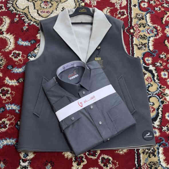 يلك ودشداشة درجى اولى شرط تفحص يالة تحاسب  دشداشة 30 يلك 25 توصيل 5 للحجز واتساب ***********
