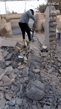 اللهم صلِّ على محمد وآل محمد
كادر عمل كافه العمال صب تصعيد تراب دفن تفليش ***********
