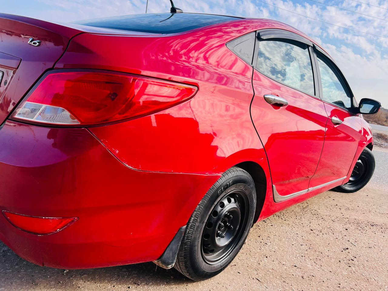 اكسنت 2017 امريكي رقم بغداد الانكليزي سنويه وارقام جدد تحويل مباشر حادثها جاملغ وبنيد والجاملغ الثاني رش توحيد لون والباقي مكفول بدون دواخل كفاله شواصي لغود تكم حوض قماره ليبل واحد عدا البنيد مبدل بلادي جاهزه كير مكينة 1600 لا تنقيص ولا تبخير حداديه اماميه خلفيه تخم تاير وويل جديد السعر 84 وبيها مجال للشراي 
*********** المحمودية, بابل
