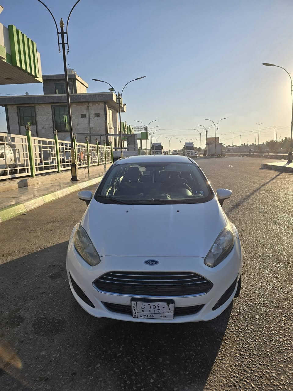 فورد فيستا موديل 18
حادث بسيط مقدمة البنيد تصليح بارد فقط بدون صبغ 
محرك ١٦٠٠ تدفئه تبريد حدادية جديدة دواخل جديدة 
نصبتها حلوة السيارة ماشية ٨٤ كم
السيارة جاهزة فقط بيها بداية تبخير خفيف 
رقم بغداد شرط التحويل
السعر ٨٣ وبيها مجال 
للتواصل ***********
