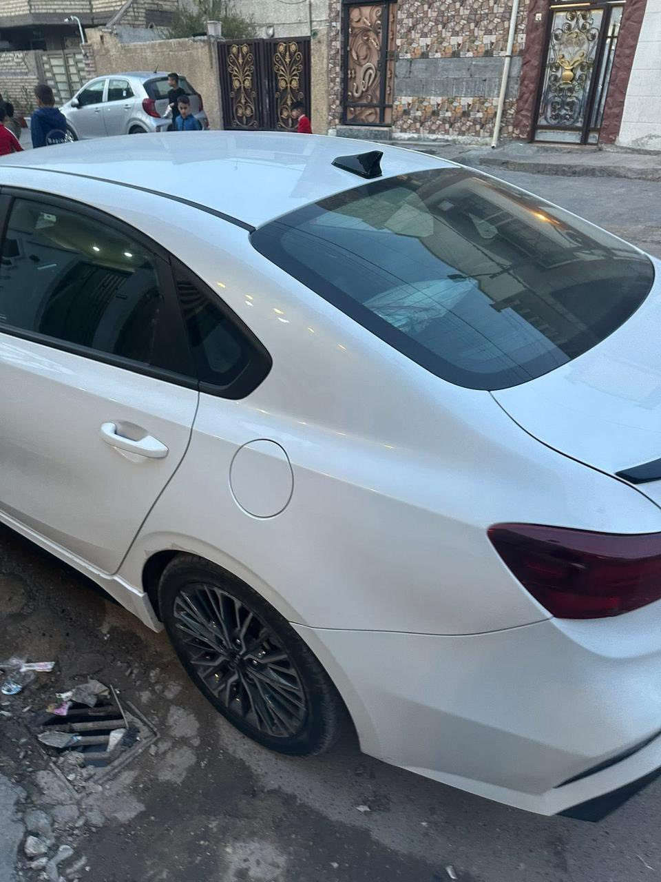 سلام عليكم فورتي جي تي لاين  23 بغداد بأسمي  السعر 140   ماشيه 22        ***********
