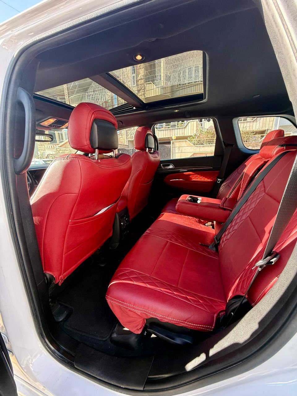 السلام عليكم
جيب كراند شيروكي فئه s شركه هارلم خليجي
موديل 2022 سياره كلش نظيفه فول مواصفات رادار امامي ماشيه 62 مايل السعر 365$ عنوان اربيل  
***********
