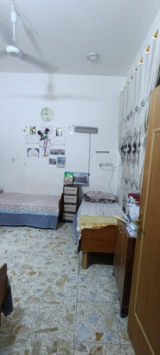 السلام عليكم ورحمه الله وبركاته 🛑
بيت طابو زراعي للبيع🛑 المساحه 150 متر 🛑 سند 25 🛑

بيت طابو زراعي للبيع يحتوي البيت على🚦

غرفتين نوم كبار  ومنور  هول  صاله  مطبخ  صحيات  داخليه  وخارجيه  بناء حديث درجه اولى بناء على ايدينه وصطح كبير كامل من فرشي وستاره ودرجه اولى  ودواخل البيت كبيره جدا مثل ماموضح بالصور 🛑

العنوان شارع 80 كربلاء الشارع اليربط بين شارع80 وشارع 100 والبيت قريب جدا على الشارع 🛑

خدمات متكامله ماء كهرباء مجاري 🛑

الاتصال والاستفسار على الرقم ***********
