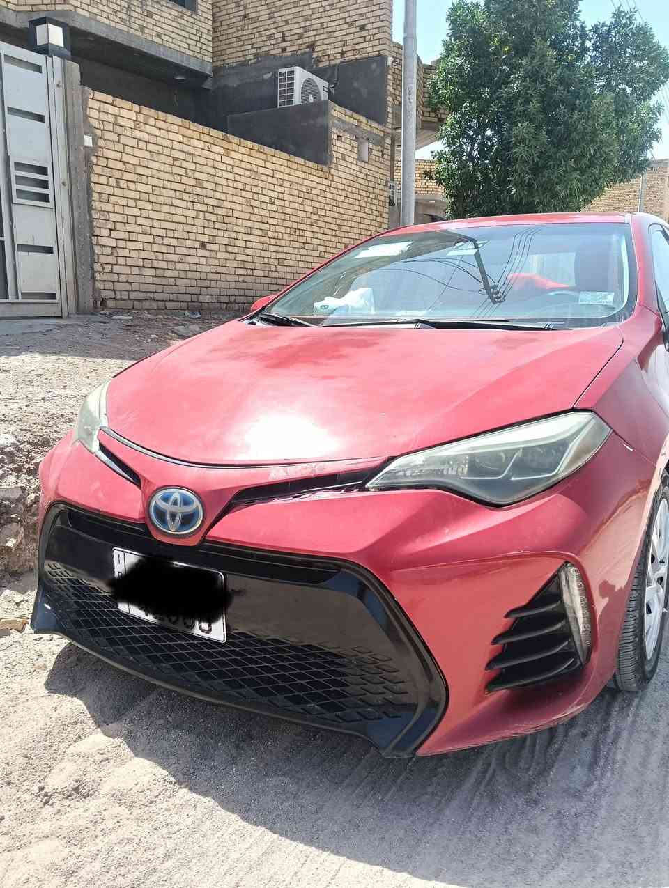 السلام عليكم ، سيارة كورولا أمريكية موديل 2019 باسمي رقم البصرة، مداور ثاني يوم. 🚗 بيها جاملغ وبنيد مبدلين، وصبغ ببعض الأماكن. السيارة جديدة بمعنى الكلمة، جاهزة للاستخدام العائلي. المكينة والقير والحدادية كلها جديدة. السعر 125$ وبها مجال قليل جداً للسعر. 💰 المكان: الناصرية الغراف. للمزيد من التفاصيل، اتصلوا على ***********. 📞
