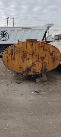 قطع غيار سيارات • للبيع