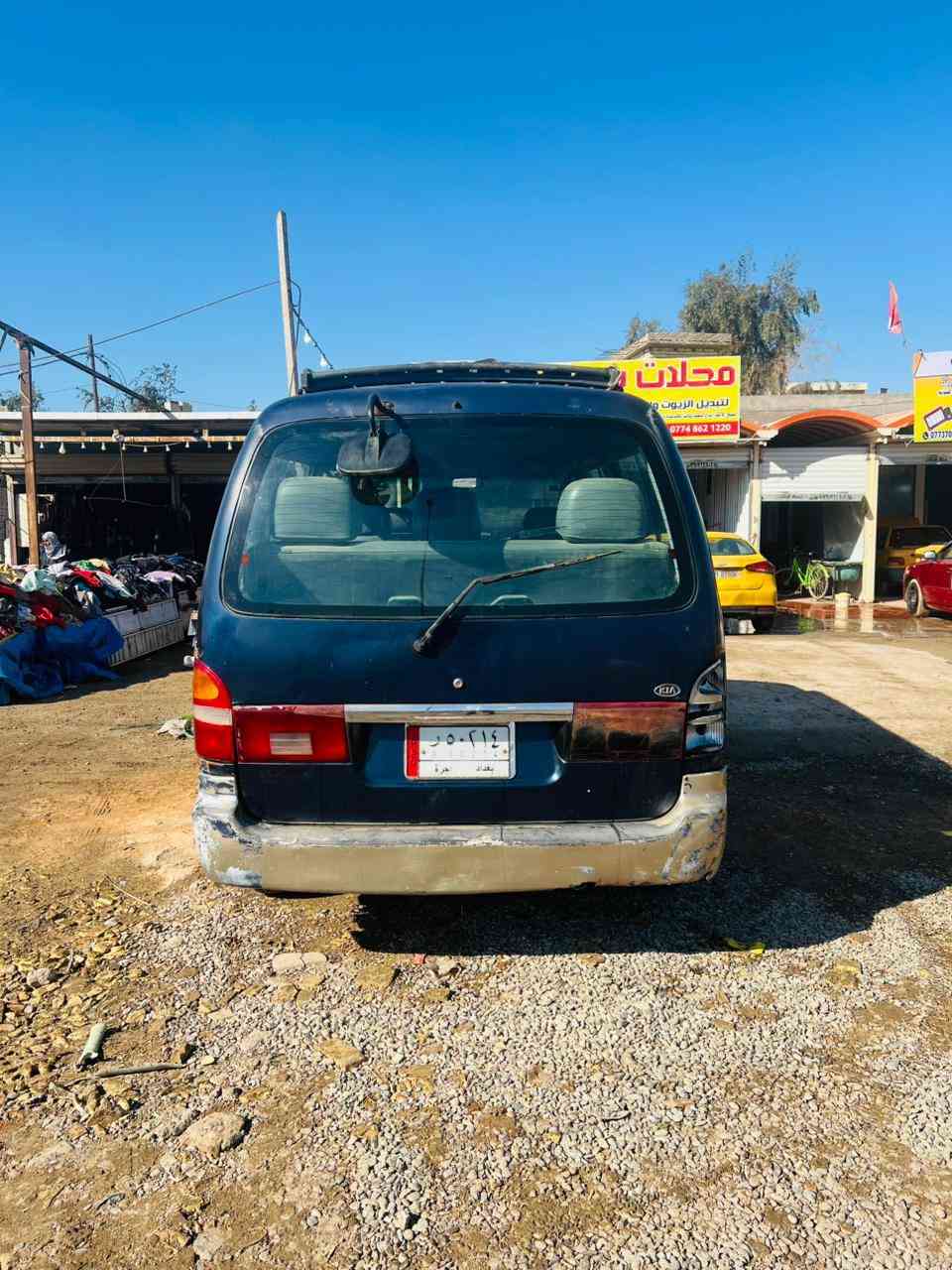 سلام عليكم/سياره كيه بريجو للبيع گير مكينه اكسن حداديه تخم تاير كهربائيات كلهه شغله سياره گبل للشغل ربع ما تذب عليهه غرفه جيده مال ستاركي ابو الملئده مصبوغة حزام شواصي الئمامي بلادي مكفول والخلفي بس واحد عوزه تعمير  رقم بغداد مشروع وطني شرط التحويل السعر 52وبيهه مجال بصيط مكان السياره بغداد النهروان اقره التفاصيل واتصل ***********
