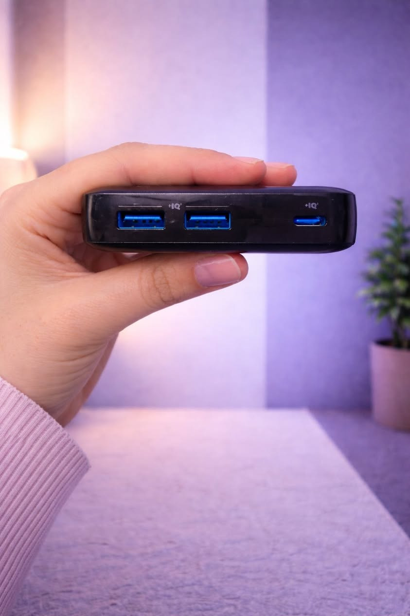 مرحبا عندي هذا البور ANKER استعمال قليل 
سعه 20,000 ويشحن 73 واط شحن سريع
سعره 25 
ويوجد توصيل


**إذا كنت صاحب هذا الإعلان وتريد حذفه لأي سبب، رجاءا أرسل رسالة إلى الدعم الفني**