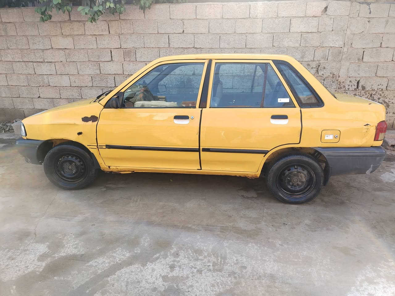 سايبه للبيع موديل ٢٠١٣ السعر ٢٥  *********** باسمي رقم بغداد مشروع وطني
