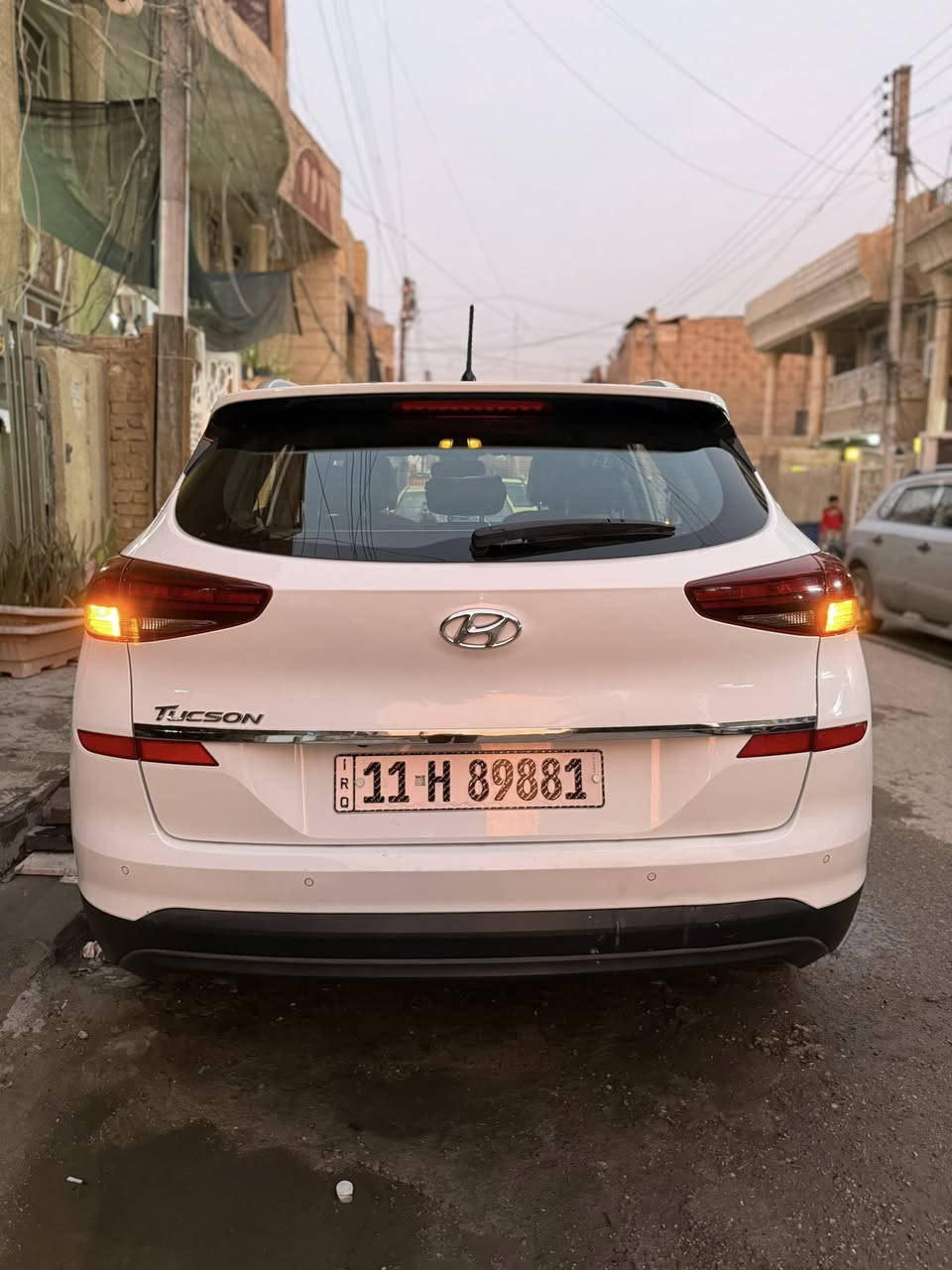 { السلام عليكم 🫡 }{ من رخصت ابو الكروب }
{ توسان للبيع }{ ماشية 80 }{ خليجي }{ مديل 2019 }
{ السعر 200$💵 و بي مجال { نضافة الداخل 💯 }
{ كتلوكات الشركة موجودة }{ بصمة احتياط غير مستغدمة }
{ تخم تاير جديد و اصلي 💯 }{ باتري جديد و اصلي 💯 } 
{ سيارة جديدة و جاهزة بدون نقص { رقم بغداد 89881 }
{ فول مواصفات عدا الفتحة }{ كير ومكينة وضع الشركة }
{ بنيد امبدل وبيهة بارد ع كد هلال صغير جوة يدت السايق }
{ وقطعة صغيرة بالصندوق و حافت الجاملغ الامامي }
{ عنواني بغداد الشعب 📍}{ *********** 📞 }
