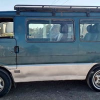 كيا بيستا • ١٩٩٥ • رقم إنكليزي