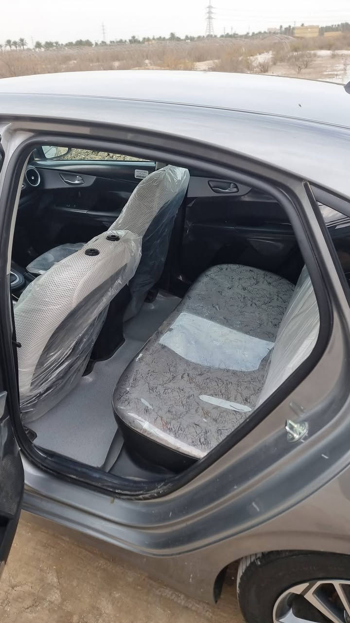 سلام عليكم سياره البيع فورتي موديل ٢٤ أمريكي بيه جاملغ وبنيد  حله السعر خاص ***********
