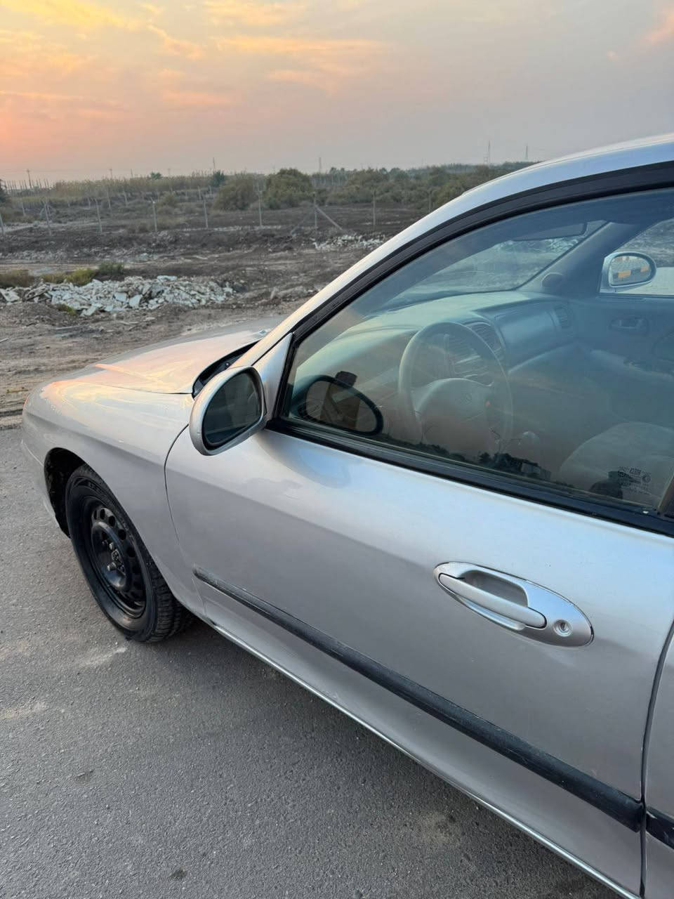 السلام عليكم. : للأستفسار ***********
سوناته موديل 2000 الون سلفر رقم بصره مشروع وطني سنويه لل 2029 / تحويل مباشر / مكينه مال كامري 2200 أبو الجف مكينه وكير كارتون حداديه جديده كهربائيات كله شغاله السياره مصبوغه عام مابيها اي نقص  مكفوله من العيب الشرعي والأصوليات والضربه القويه 
السعر (48) مكان السياره الناصرية / غراف
