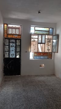 مسقط شارع عقيد علي • ١٠٠م • غرفة واستقبال