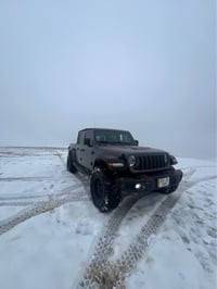 غلادياتور روبيكون • ديزل V6 • ٢٠٢١