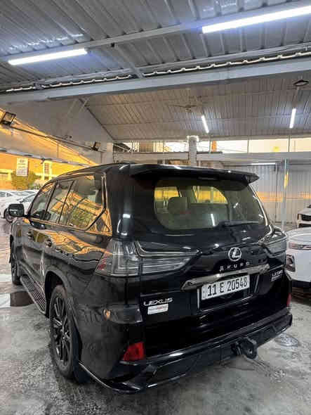 السلام عليكم 
📍زبائن معرض الريان متوفر
لكزس كورو اعلى مواصفات
‏📌LEXUS.KURO 2019
المواصفات معروفه مالتها اعلى مواصفات
كفاله عامه من الصبغ والتبديل والفتح 
مغلفه PPF 
السعر 780 يعني سبع دفاتر وثمانين ورقه
الاستفسار اكثر ***********
📍 العنوان بغداد الكريعات (معرض الريان)
