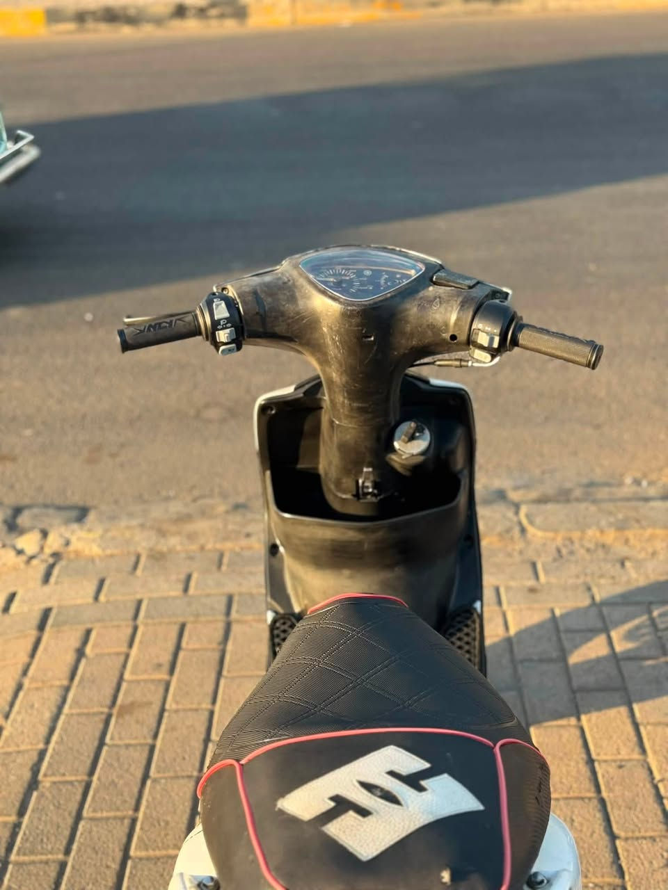 ماكس عدله للبيع شلعه ومعدل فول ب 600 وبيه مجال شي قليل مكاني بغداد ساحت الحمزه 
***********
