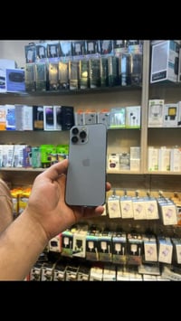 ايفون ١٣ برو ماكس • ٢٥٦ • بطاريه ١٠٠