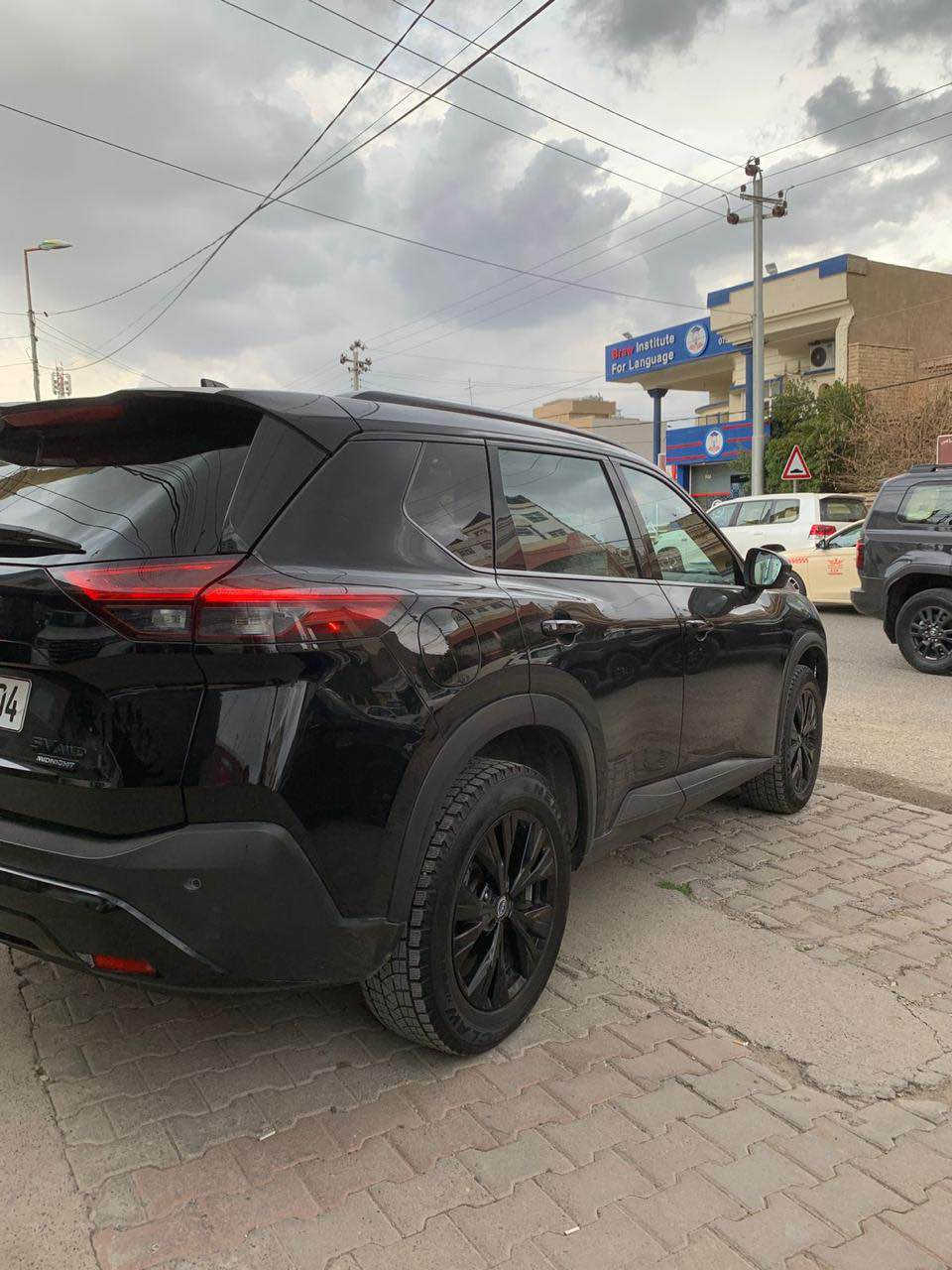 ▪️Nissan rouge 2023 ▪️

▪️Sv . Awd . Midnight ▪️
▪️بانوراما ، فوور ویل ، جلد ▪️
          
▪️بێ سبوغ ، بێ لێدران 
▪️تەنها دەعامی سبوغ 
▪️بێ ناو گرتن . ئێڕباگ سوکان 
▪️ڕۆیشتن / ٥٢ هەزار میل 
▪️م / V3.15 T . کبس  
▪️ڕەقەم و سەنەوی نوێیە 

نرخ / ١٦٩ $
*********** أربيل, العراق
