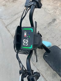 شاحن بطارية • ١٦ فولت • حجم ١٤